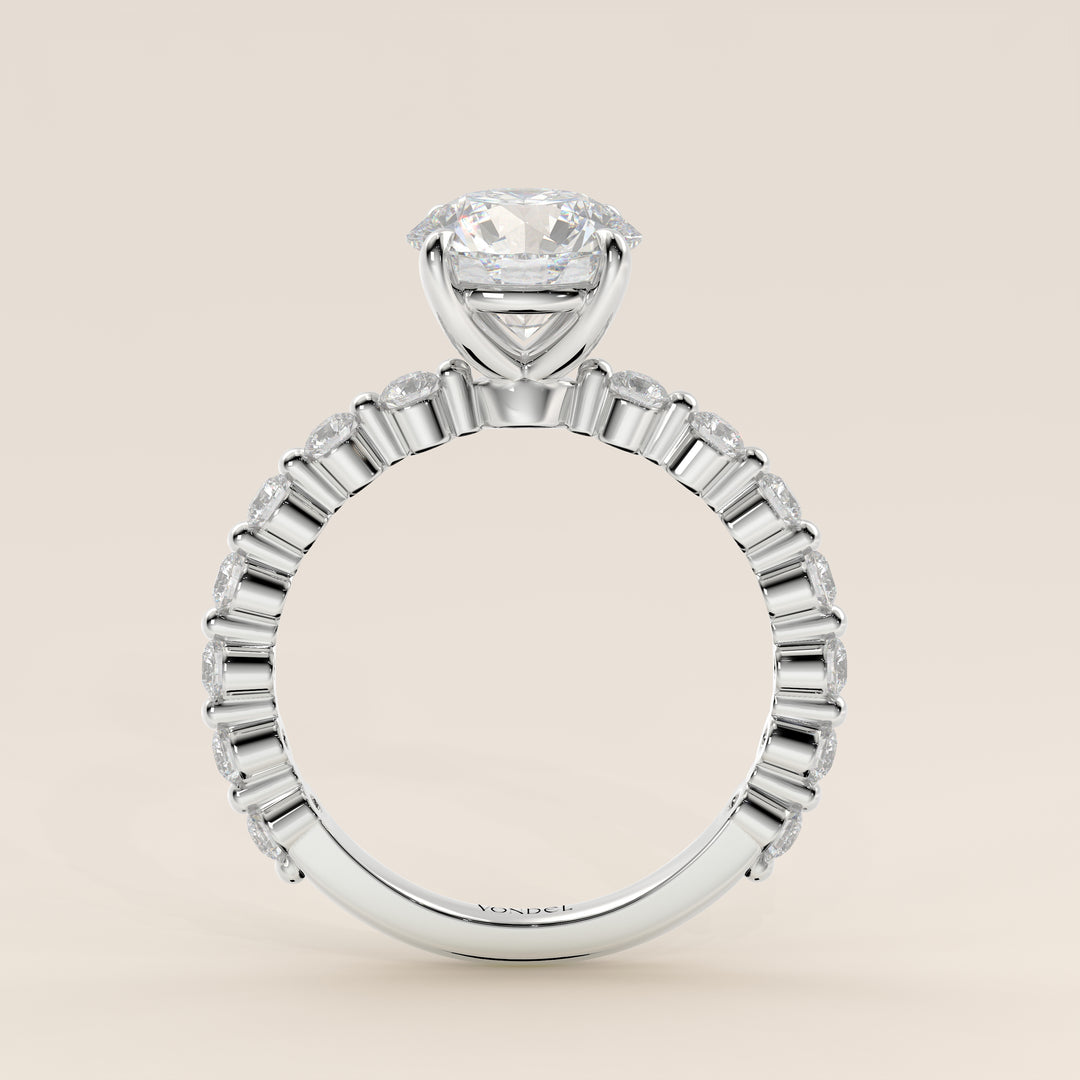 Kelly - Round Solitair Lab Grown Diamond Ring with Round Dot Diamond Band