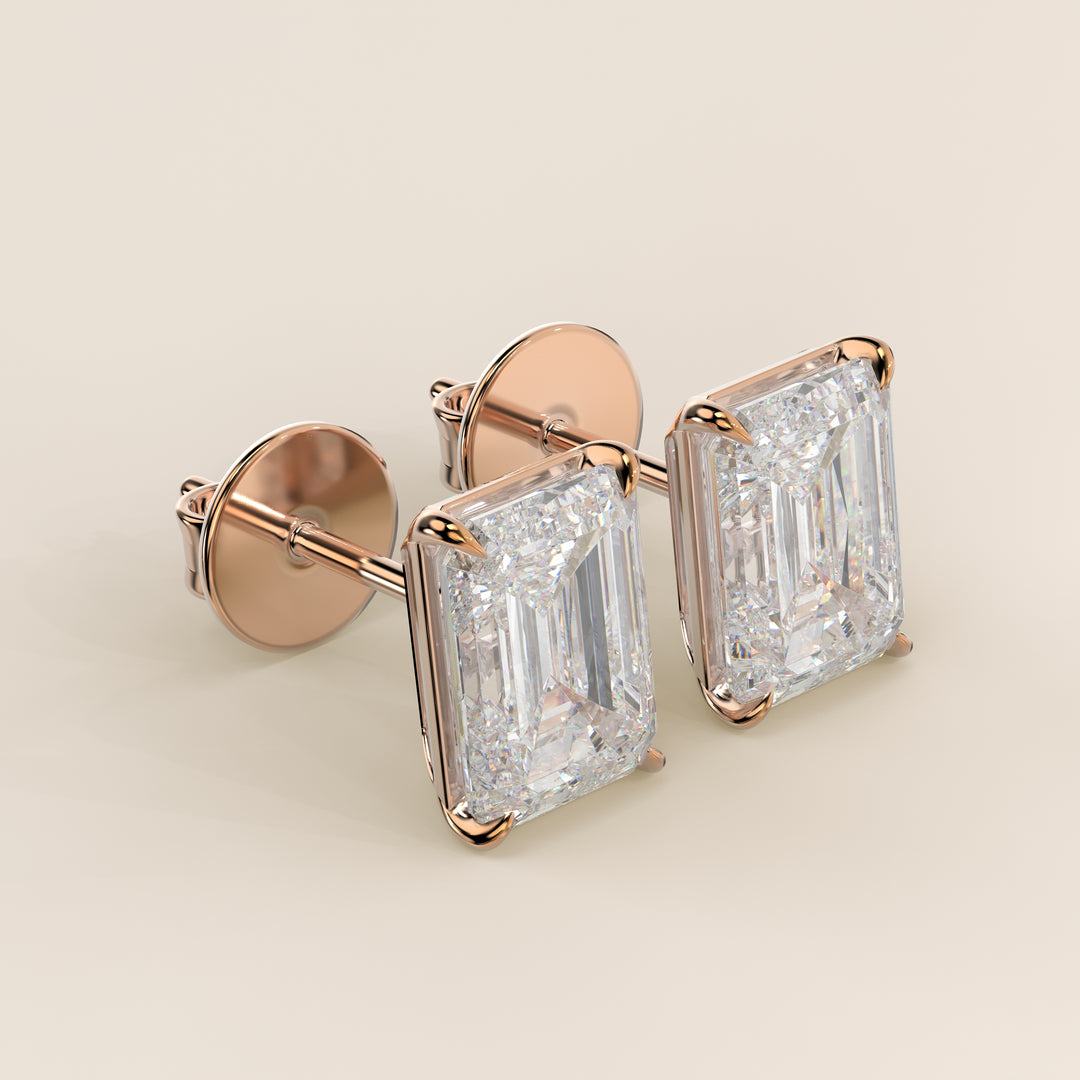 Daisy - Smaragdgrüne Ohrstecker mit im Labor gezüchteten Diamanten