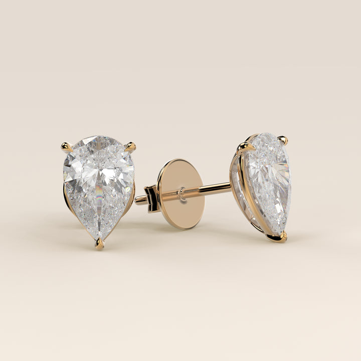 Daisy - Birnenförmige Ohrstecker mit im Labor gezüchteten Diamanten