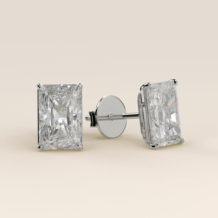 Daisy – Strahlende Ohrstecker mit im Labor gezüchteten Diamanten