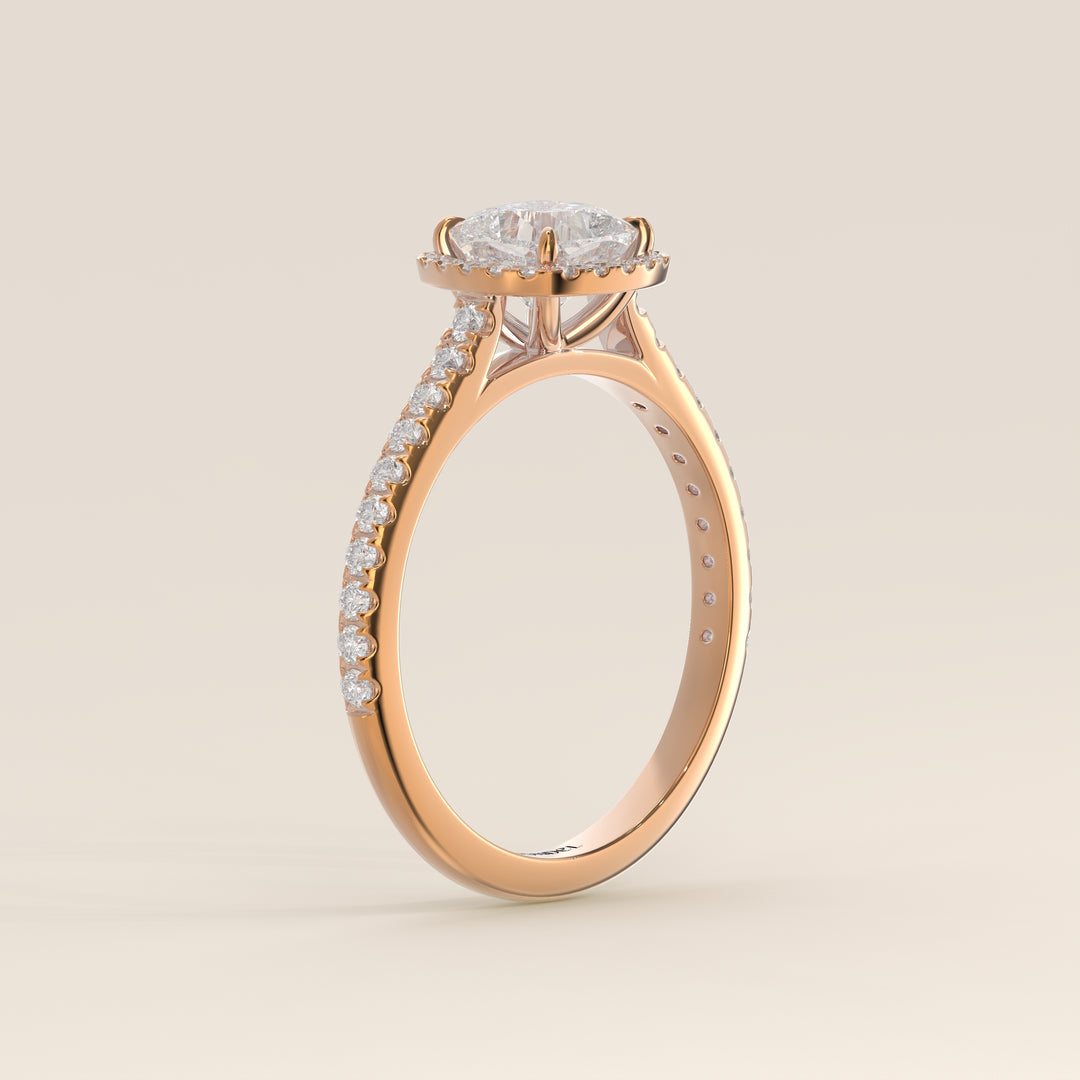 Bague Rosie - Diamants de laboratoire sertis halo coussin et anneau pavé