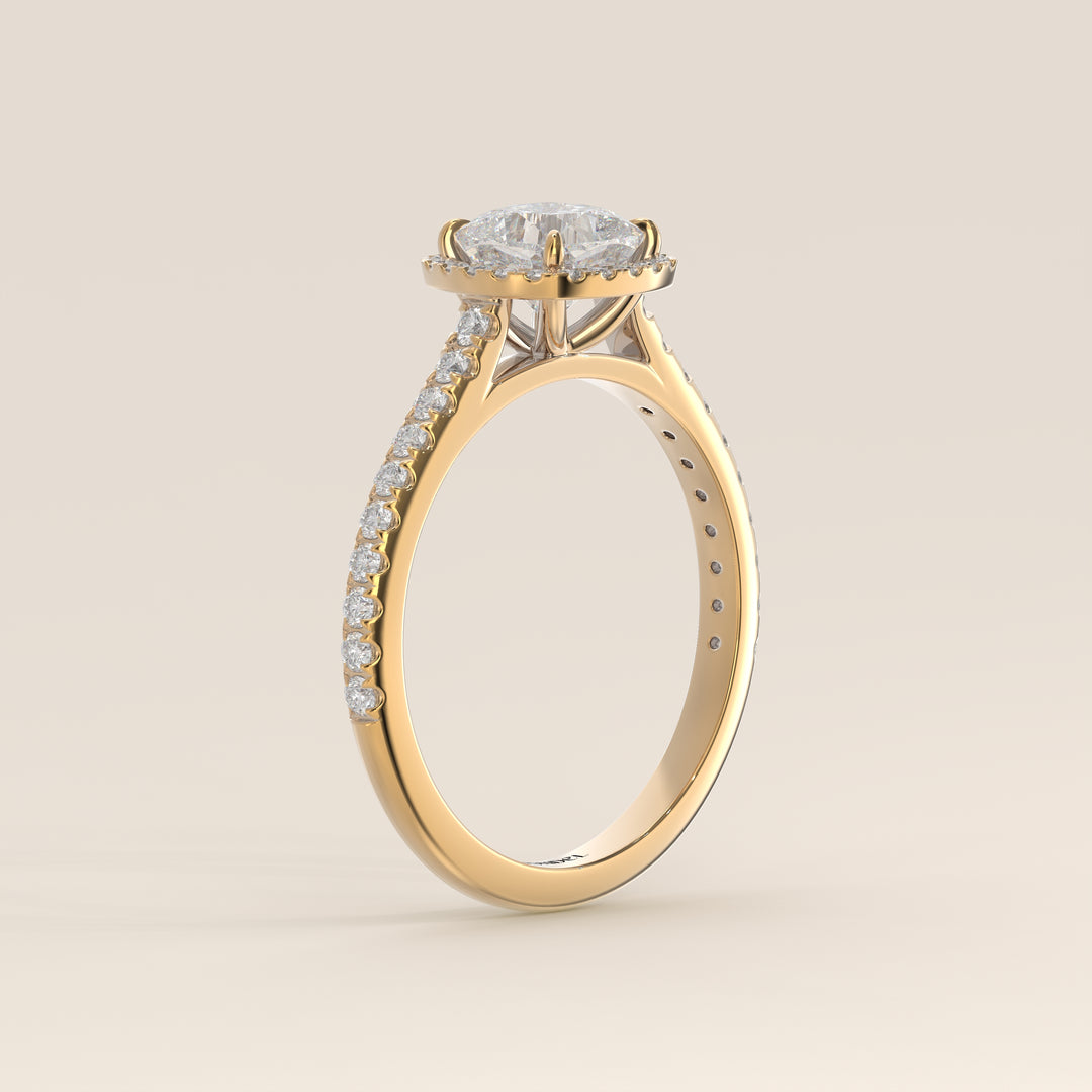 Bague Rosie - Diamants de laboratoire sertis halo coussin et anneau pavé