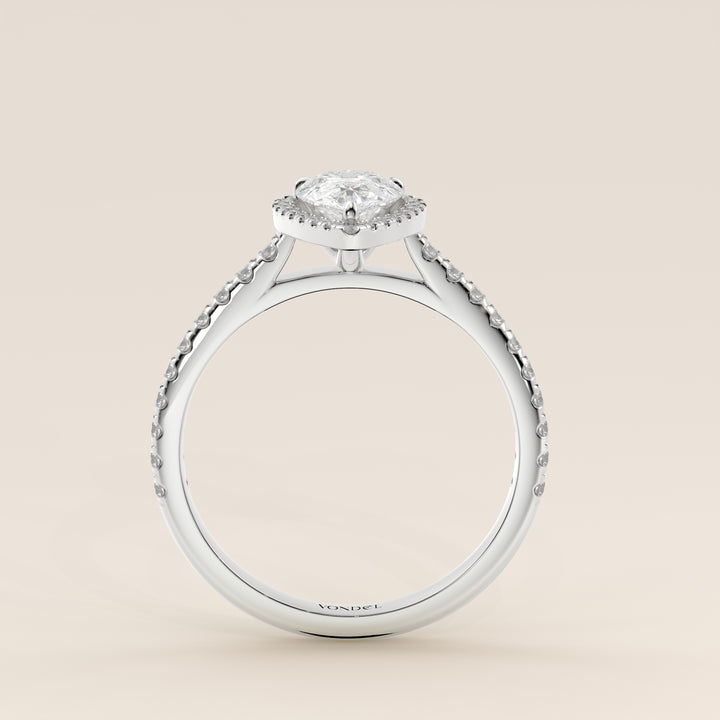 Rosie – Birnenförmiger Halo-Ring mit im Labor gezüchtetem Diamanten und Pavé-Fassung