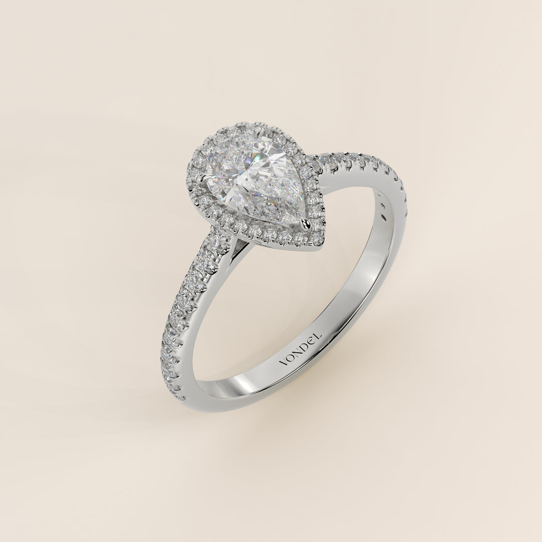 Rosie – Birnenförmiger Halo-Ring mit im Labor gezüchtetem Diamanten und Pavé-Fassung