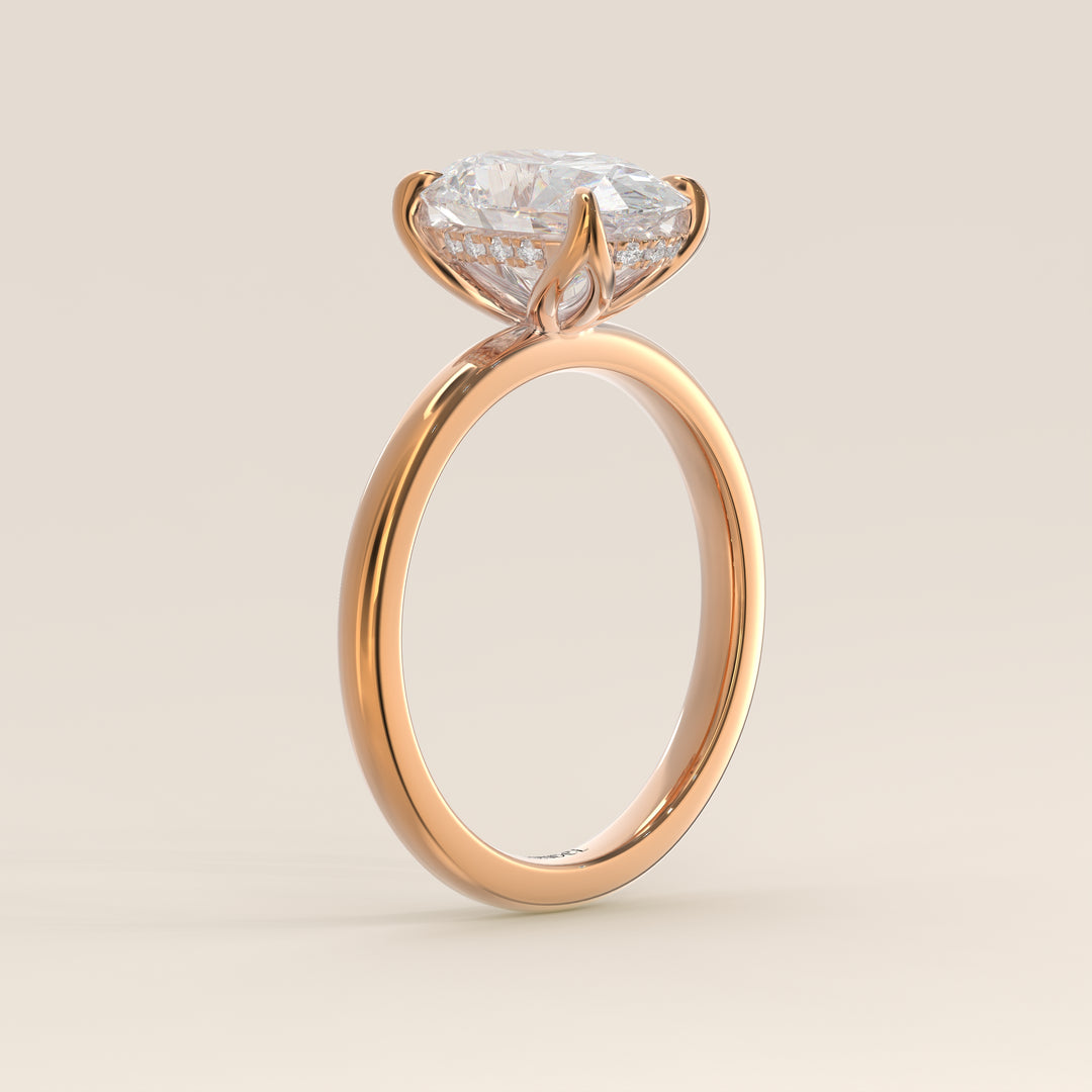 Lynn - Oval Solitair Lab Grown Diamond Ring with Petal Prongs and Hidden Halo