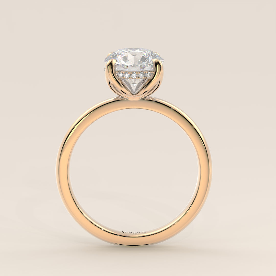 Lynn - Round Solitair Lab Grown Diamond Ring with Petal Prongs and Hidden Halo