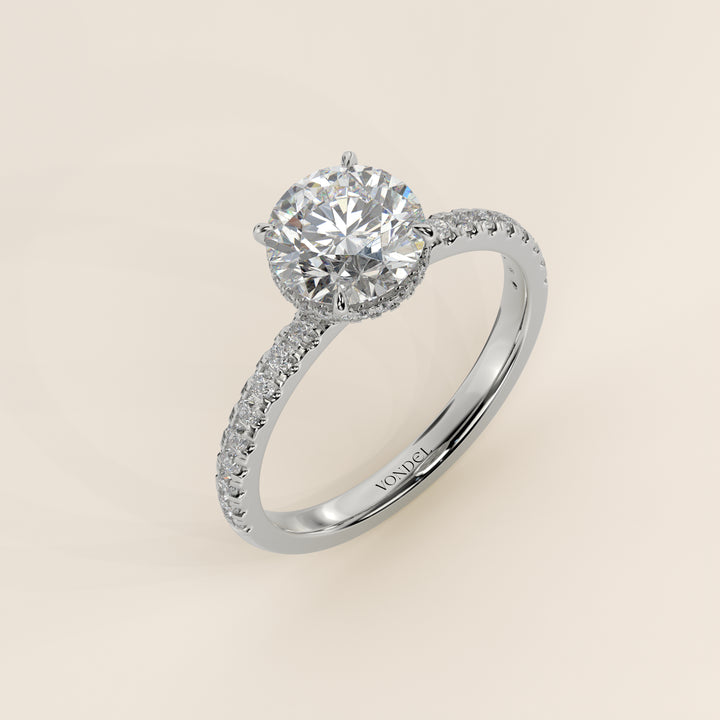 Sydney - Round Solitair Lab Grown Diamond Ring with Wrap Around Halo and Pave Band