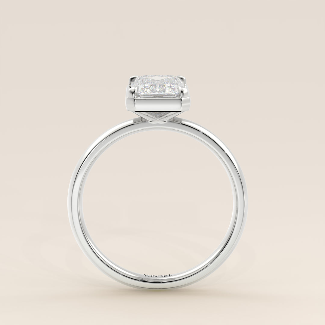 Belle - Emerald Lab Grown Diamond Ring Solitair with Faux Bezel Setting