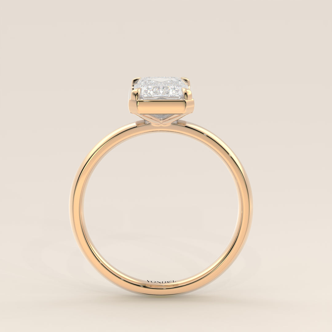 Belle - Emerald Lab Grown Diamond Ring Solitair with Faux Bezel Setting