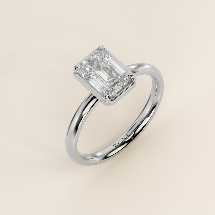 Belle - Emerald Lab Grown Diamond Ring Solitair with Faux Bezel Setting