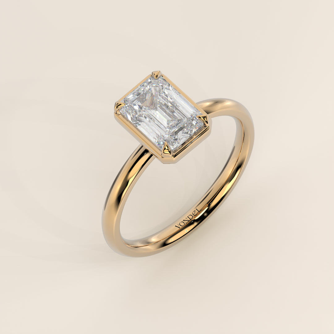 Belle - Emerald Lab Grown Diamond Ring Solitair with Faux Bezel Setting