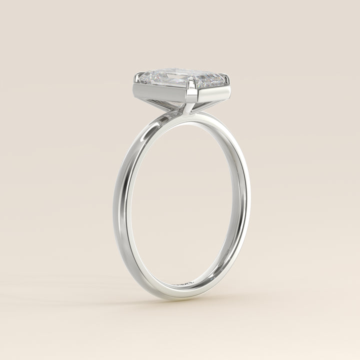 Belle - Emerald Lab Grown Diamond Ring Solitair with Faux Bezel Setting