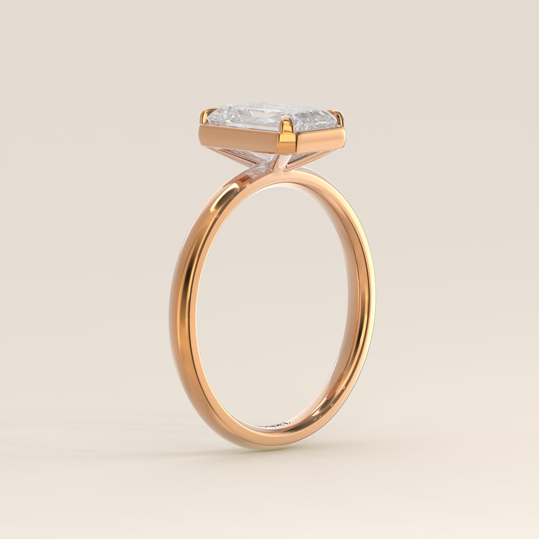 Belle - Emerald Lab Grown Diamond Ring Solitair with Faux Bezel Setting