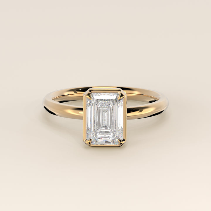 Belle - Emerald Lab Grown Diamond Ring Solitair with Faux Bezel Setting