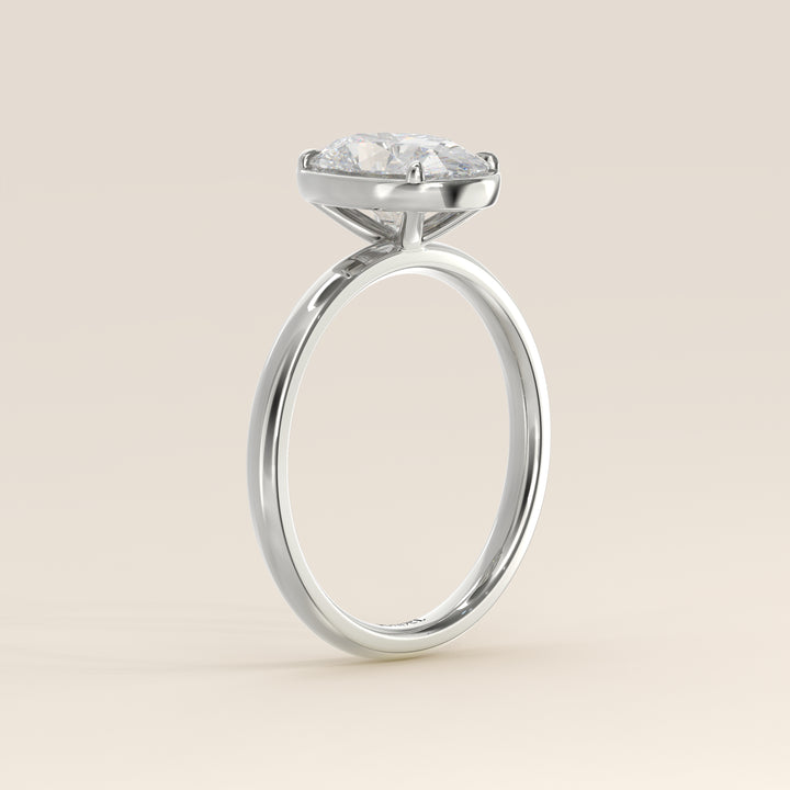 Belle - Oval Lab Grown Diamond Ring Solitair with Faux Bezel Setting