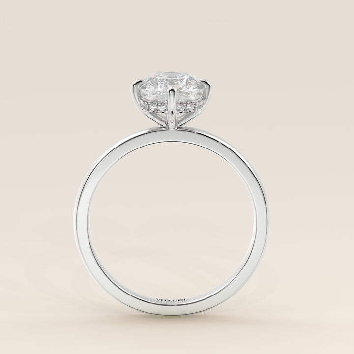 Camila - Elongated Cushion Lab Grown Diamond Ring Solitair with Compass Prongs and Hidden Halo (kopie)