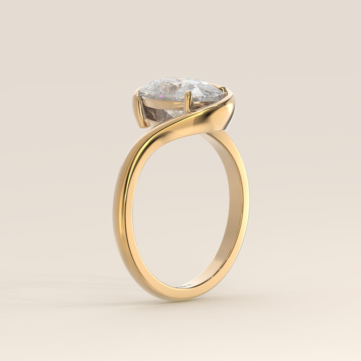 Bente - Oval Lab Grown Diamond Half Bezel Wave Ring