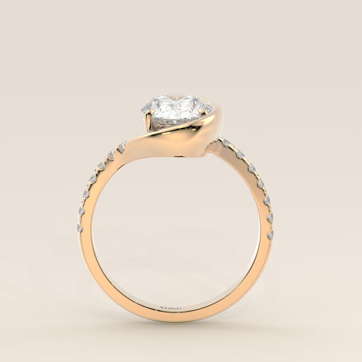 Jente - Oval Lab Grown Diamond Half Bezel Wave Ring with Pave Band
