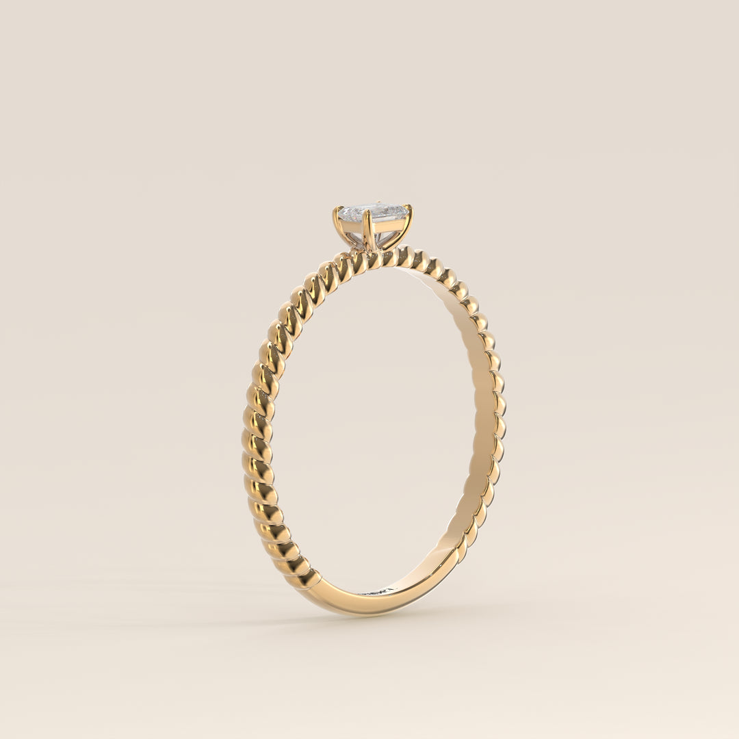 Bowie - Emerald Lab Grown Diamond Ring with Twisted Band