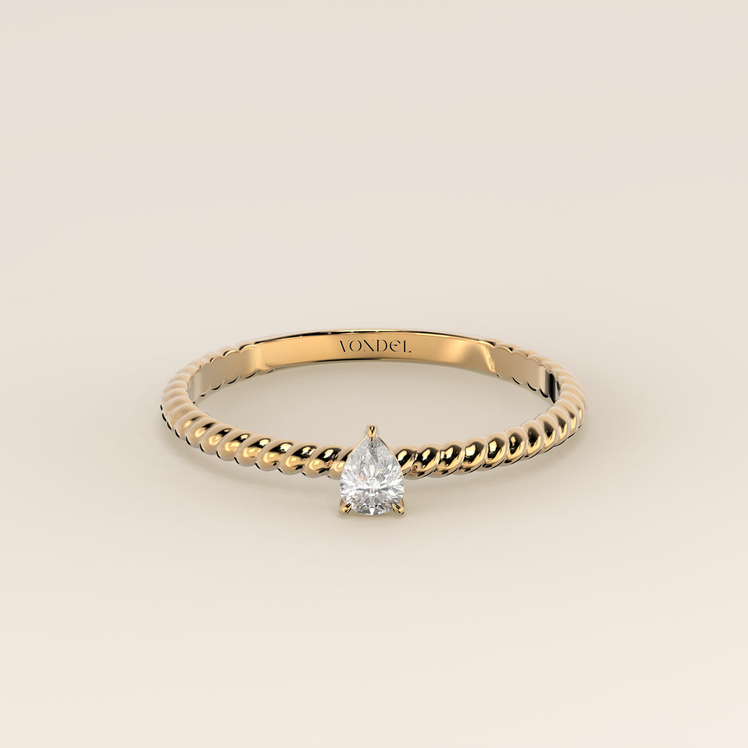 Bowie - Pear Lab Grown Diamond Ring with Twisted Band