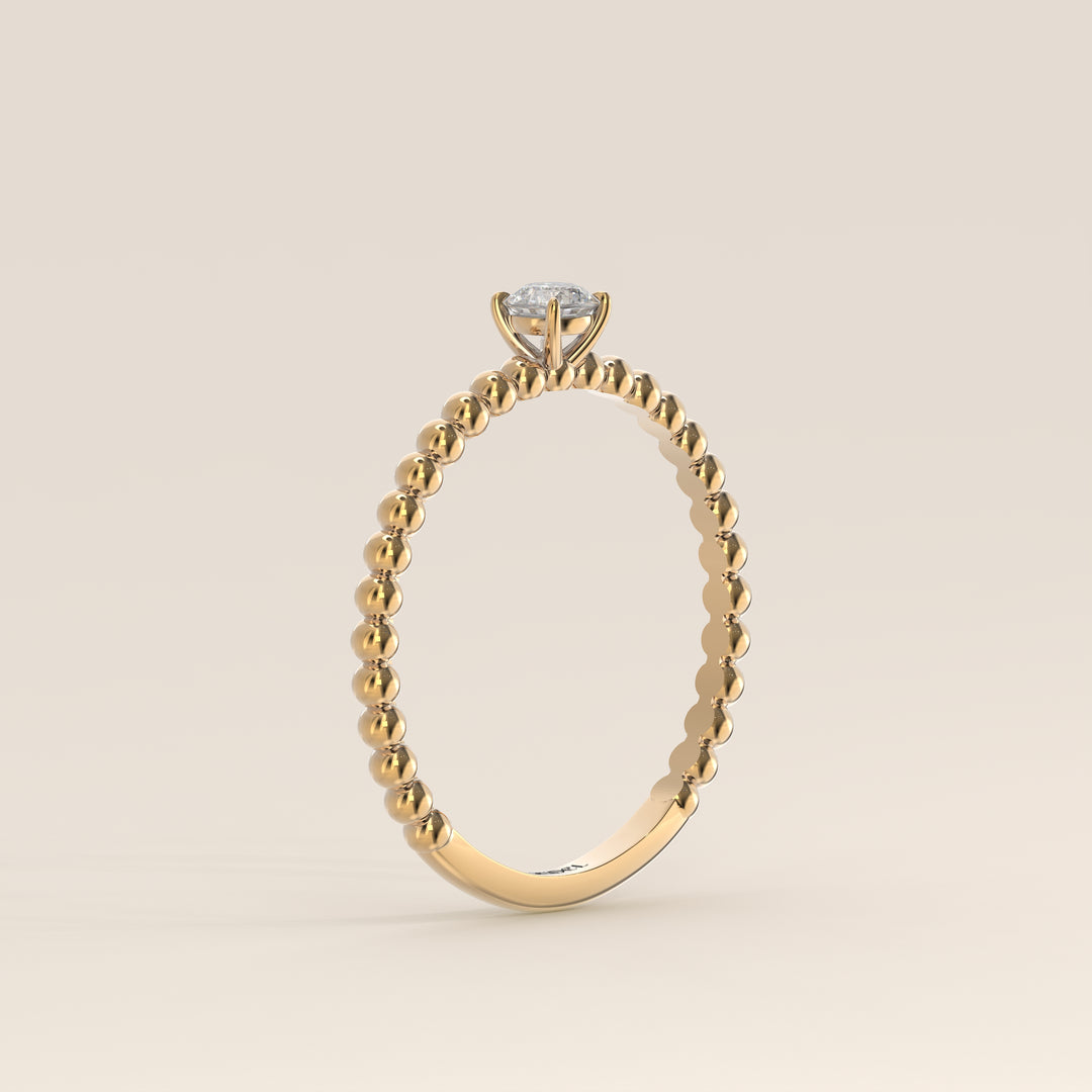 Lina - Round Lab Grown Diamond Ring