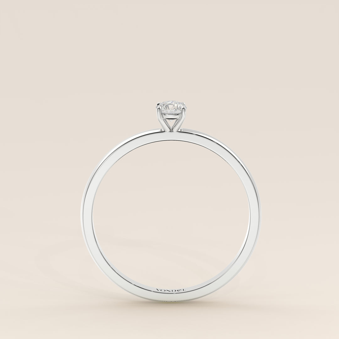 Maddie - Round Lab Grown Diamond Ring