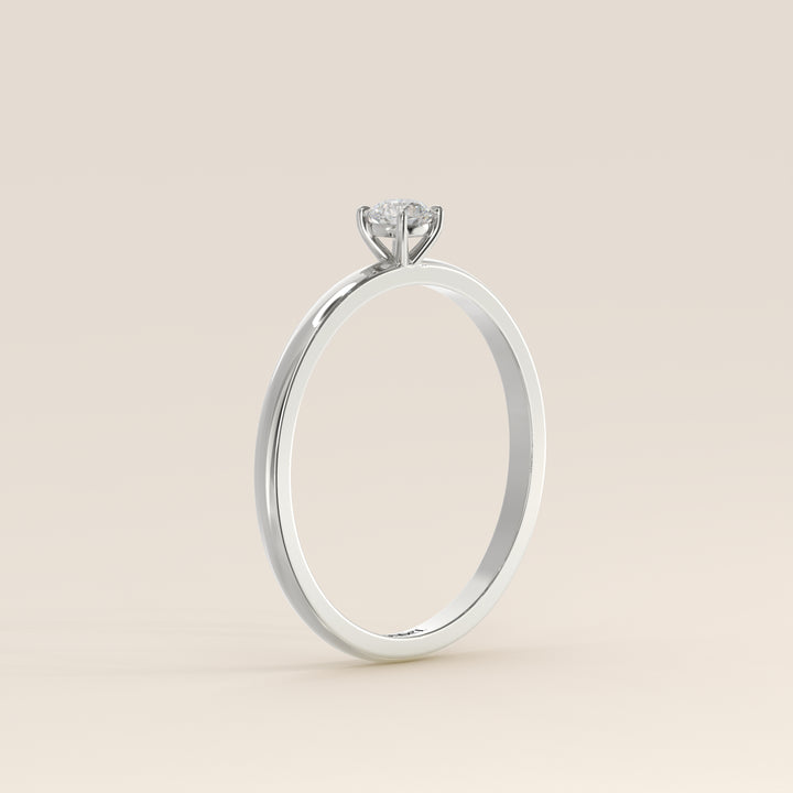 Maddie - Round Lab Grown Diamond Ring