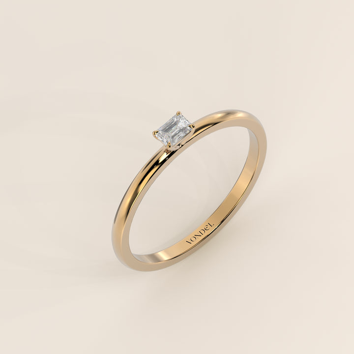 Maddie - Emerald Lab Grown Diamond Ring