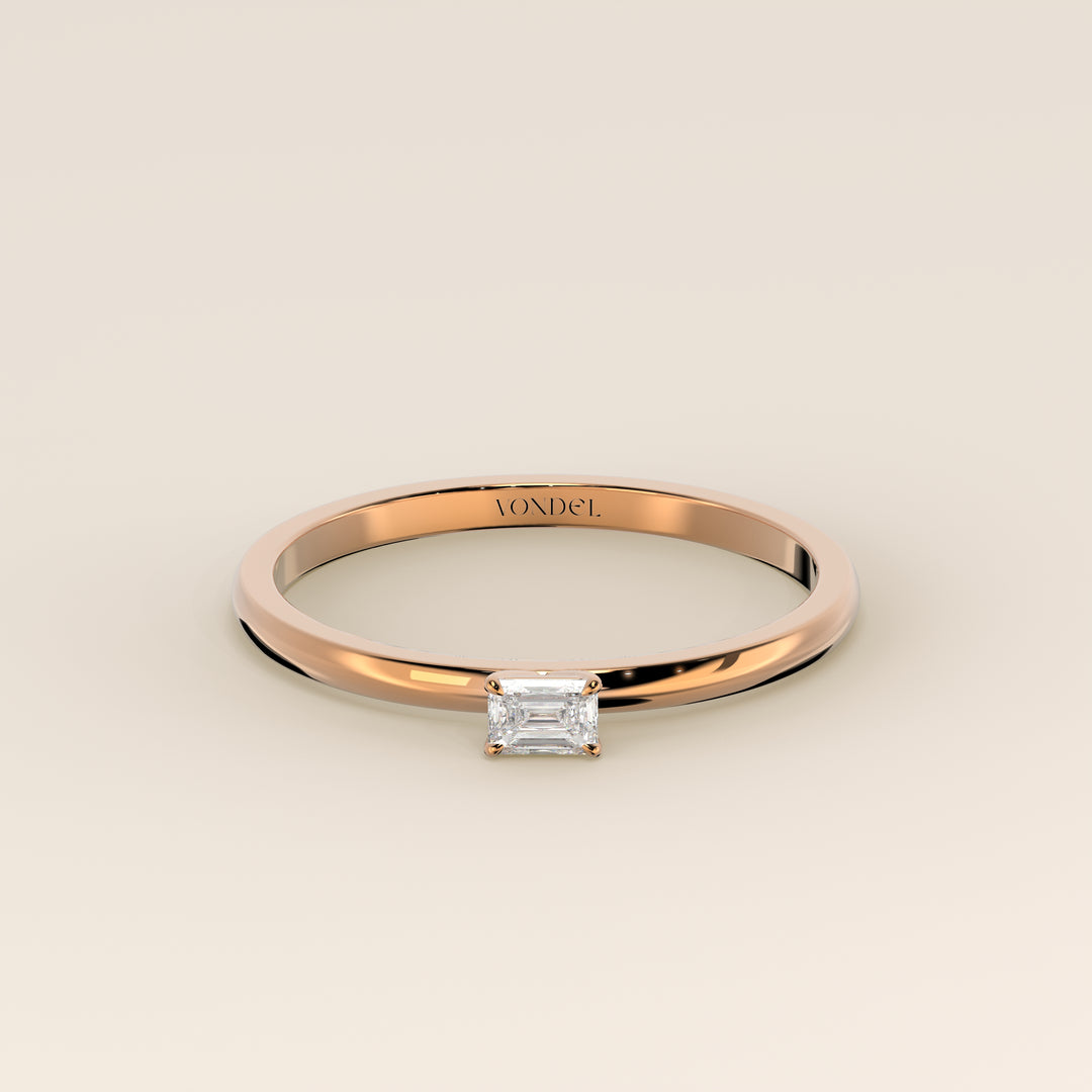 Maddie - Emerald Lab Grown Diamond Ring