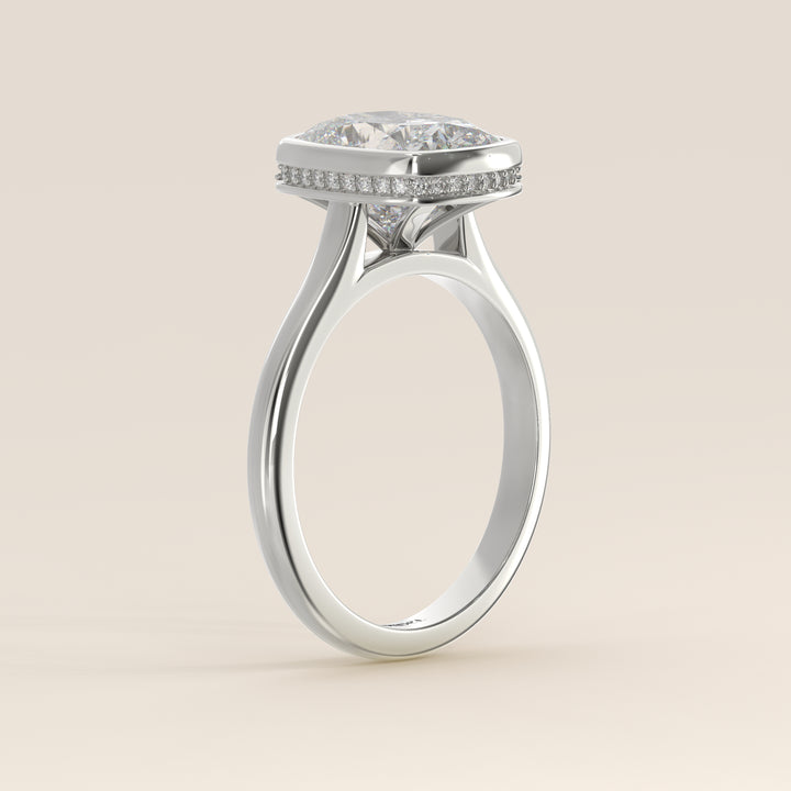 Zaar - Elongated Cushion Lab Grown Diamond Ring Solitair with Bezel Setting, Cathedral Setting and Hidden Halo
