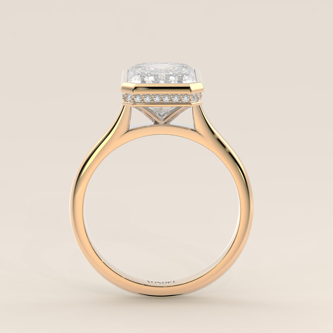 Zaar - Emerald Lab Grown Diamond Ring Solitair with Bezel Setting, Cathedral Setting and Hidden Halo