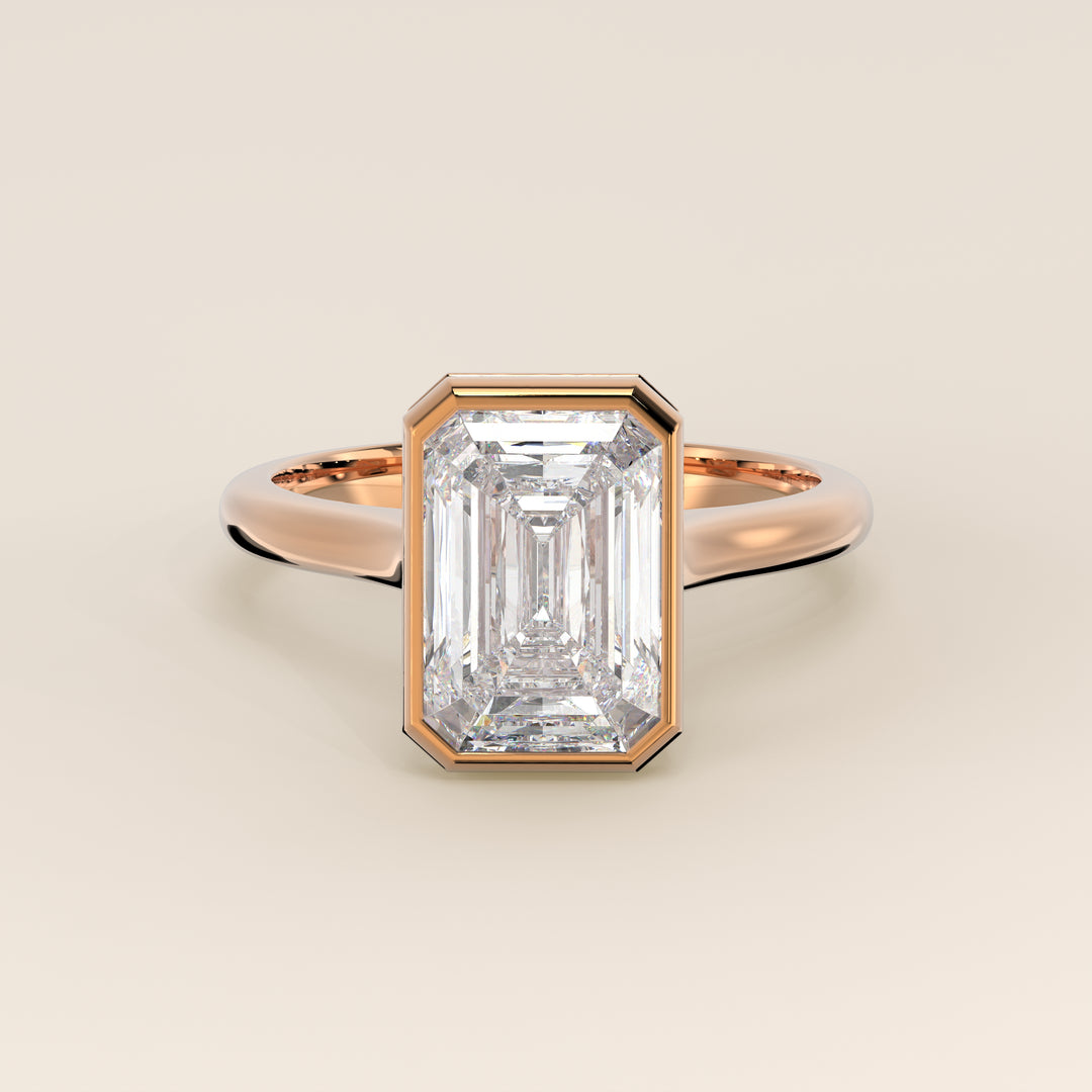 Zaar - Emerald Lab Grown Diamond Ring Solitair with Bezel Setting, Cathedral Setting and Hidden Halo