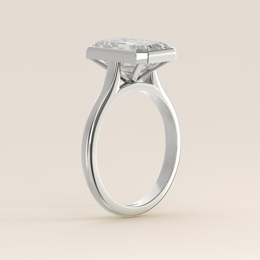 Mara - Emerald Lab Grown Diamond Ring Solitair with Bezel Setting and Cathedral Setting