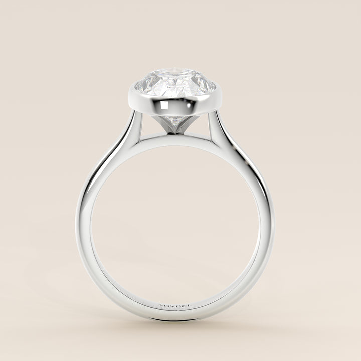 Mara - Oval Lab Grown Diamond Ring Solitair with Bezel Setting and Cathedral Setting
