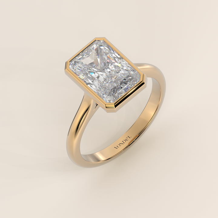Mara - Radiant Lab Grown Diamond Ring Solitair with Bezel Setting and Cathedral Setting