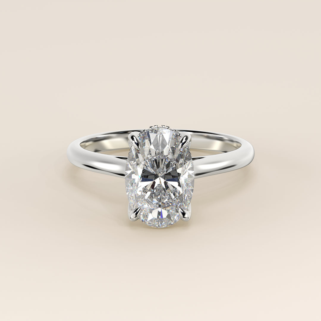 Lyann - Ovale Solitair Petal Prong With Hidden Halo