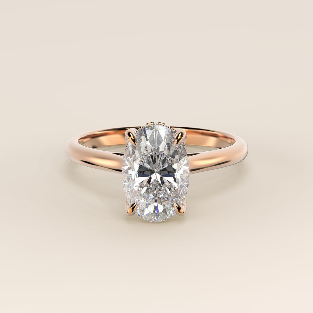 Lyann - Ovale Solitair Petal Prong With Hidden Halo