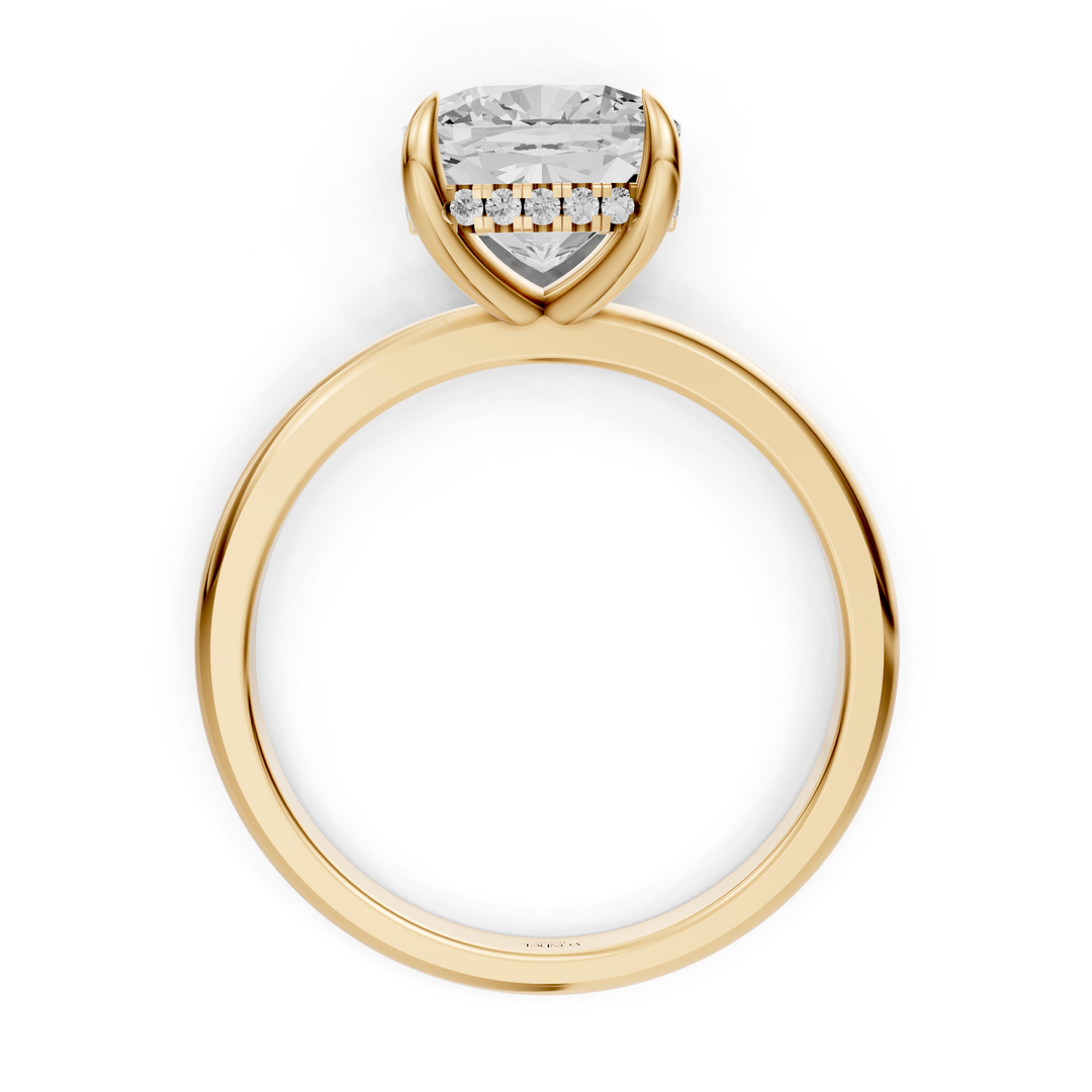 Kelly- Solitaire Cushion Ring met Hidden Halo