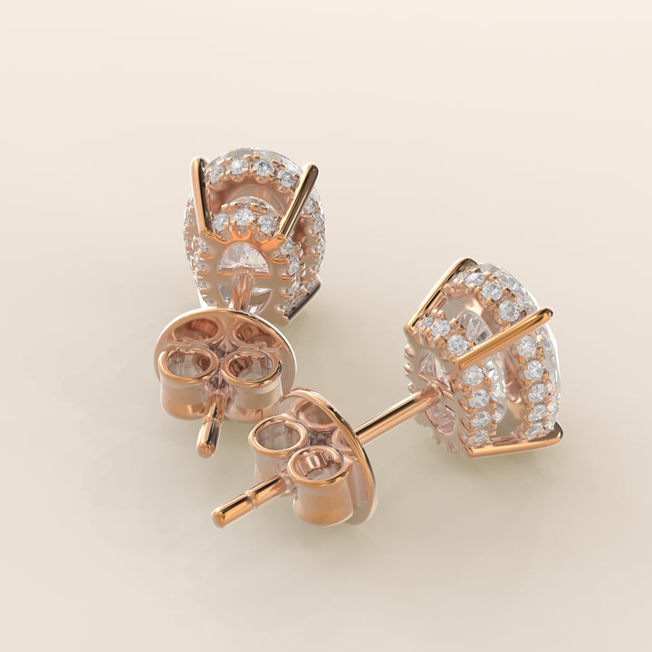 Ovale Ohrstecker mit im Labor gezüchteten Diamanten, doppeltem, verdecktem Halo und Korbfassung, Roségold