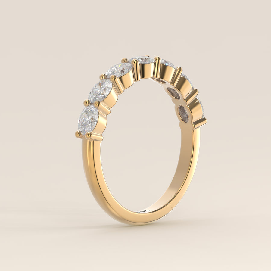 Rijring ovaal lab grown diamant east to west half gezet, geelgoud