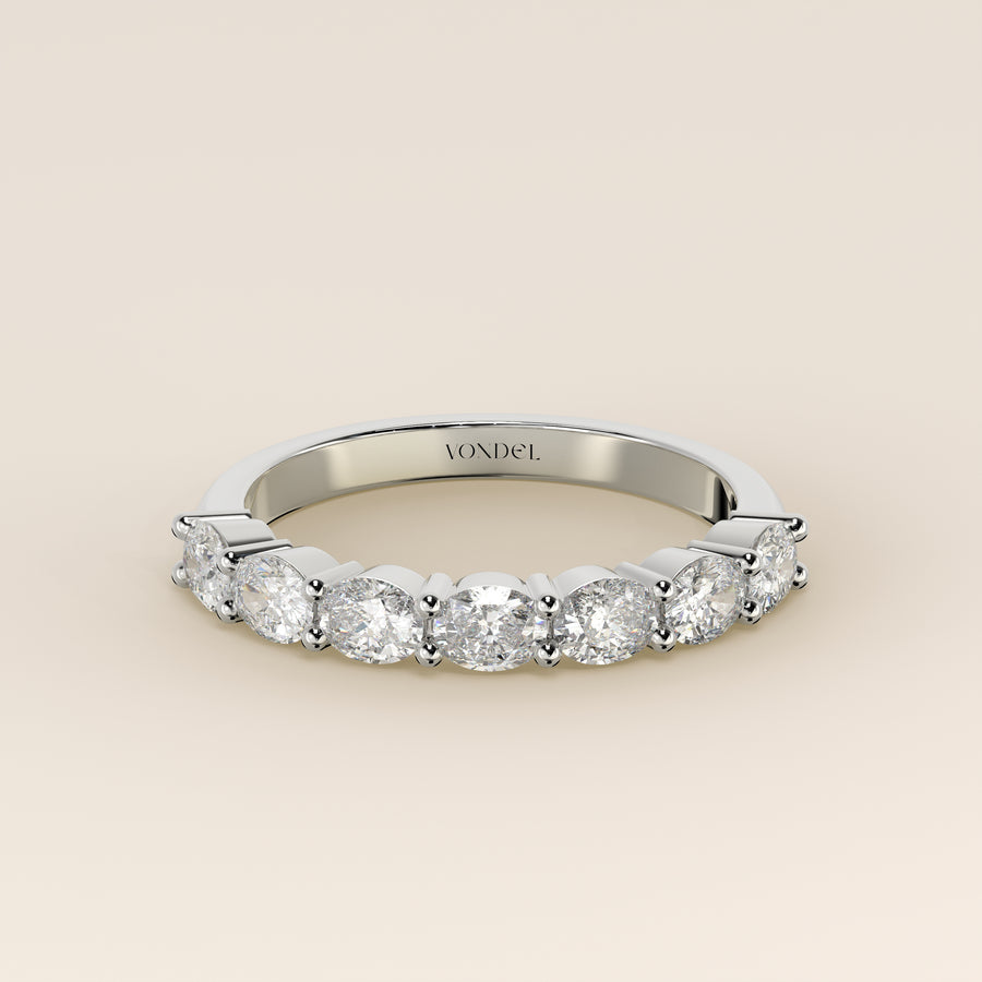 Rijring ovaal lab grown diamant east to west half gezet, witgoud