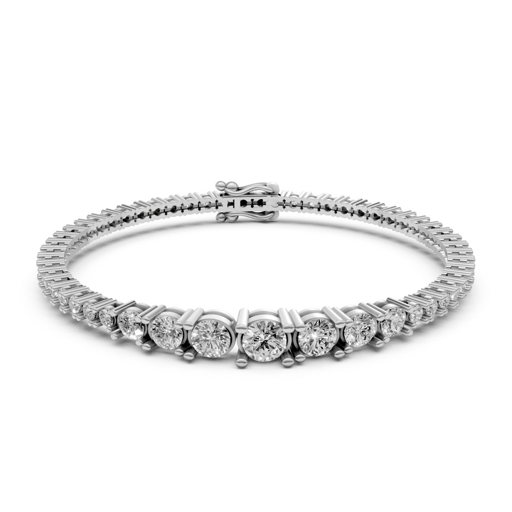 Tennisarmband Met Verloop In Diamantgrootte - 18K Witgoud - 5,76 ct
