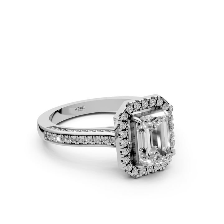 Emerald Halo Ring met 3 Zijden Pave Gezette Band - 18K Witgoud - 2,07 ct