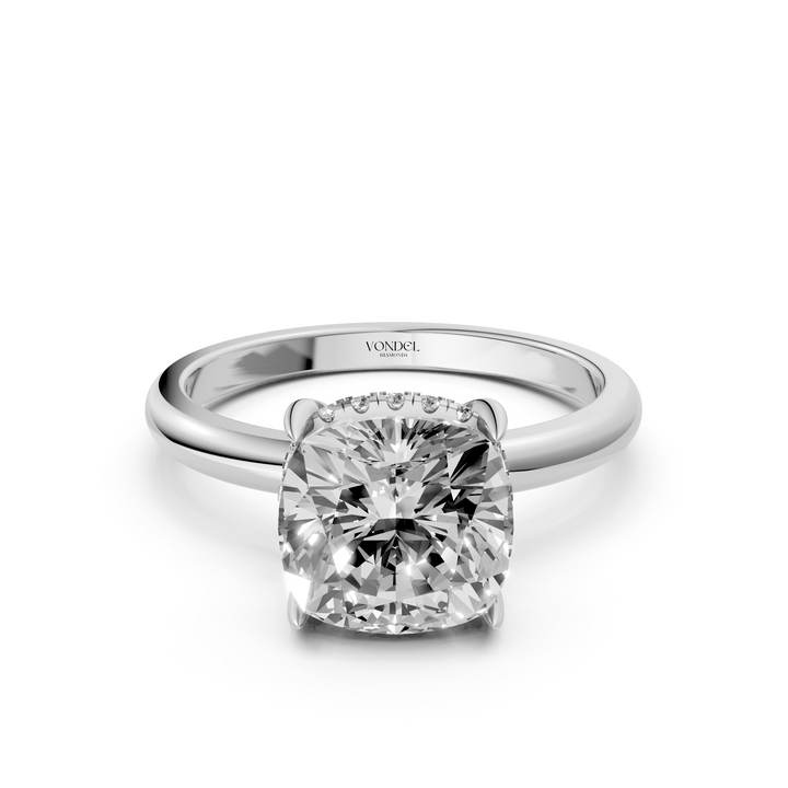 Cushion Solitair met Hidden Halo - 18K Goud - 2,32 ct