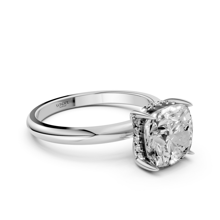 Cushion Solitair met Hidden Halo - 18K Goud - 2,32 ct