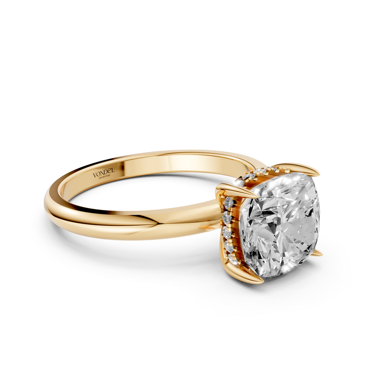 Cushion Solitair met Hidden Halo - 18K Goud - 2,32 ct