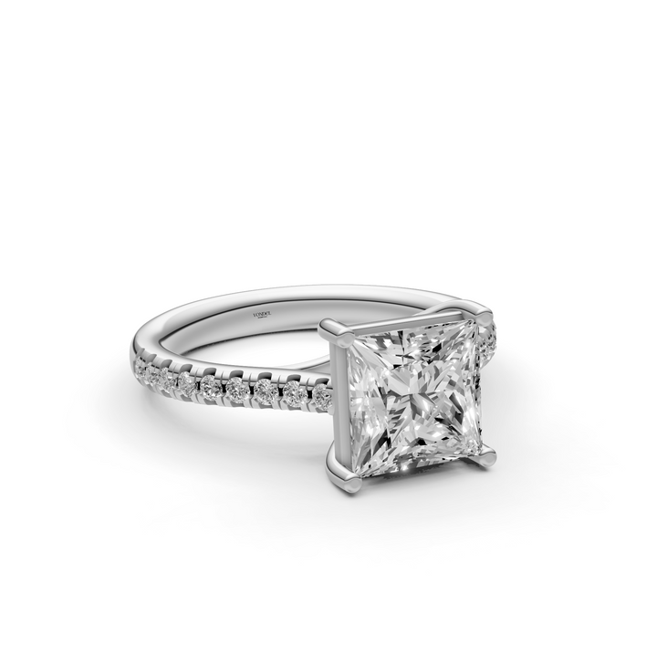 Princess Solitair Crossover Ring met Pave Band