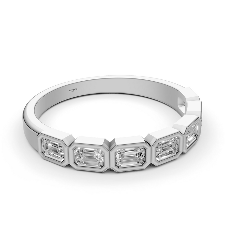 Rijring Emerald met Bezelzetting - 0,64 ct