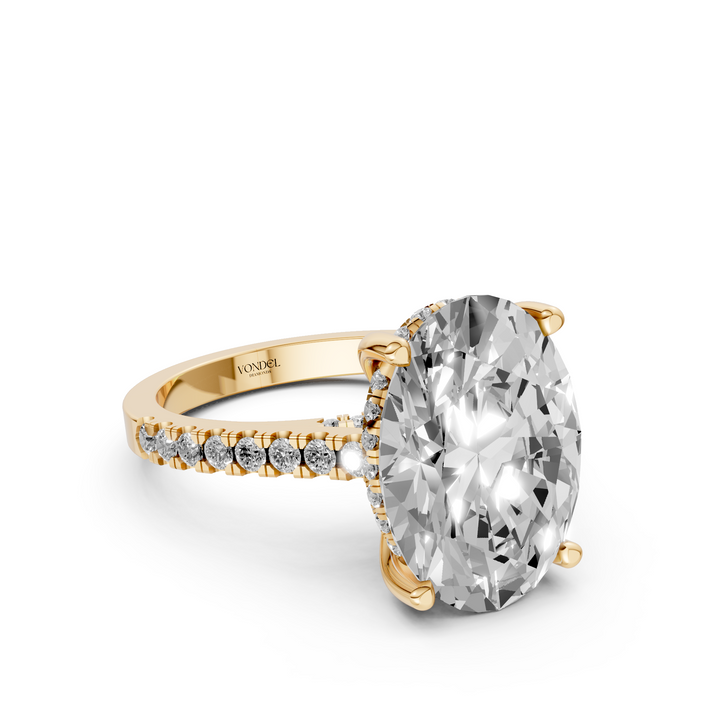 Ovale Solitaire met Pave Band en Brug - 18K Geelgoud - 5,60 ct