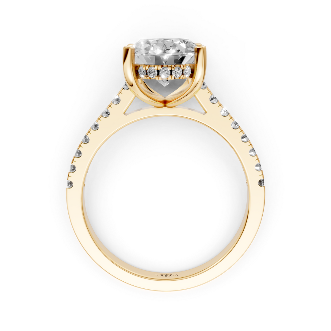 Oval Solitair Hidden Halo Met Pave Band